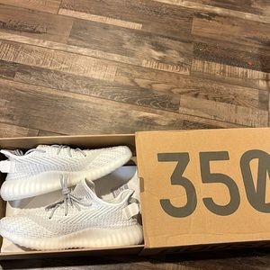 COPY - Yeezy reps
